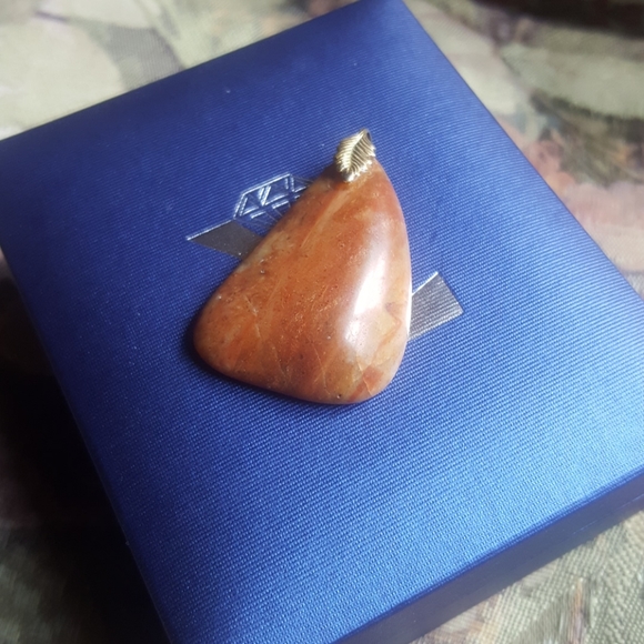 Stone pendant - Picture 1 of 1